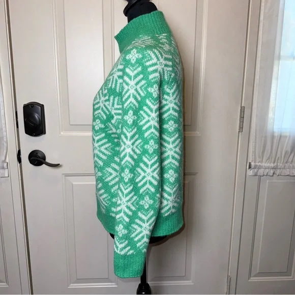 Old Navy Women's Green Snowflake Fair Isle Knit Sweater Sz L Holiday - Picture 3 of 10